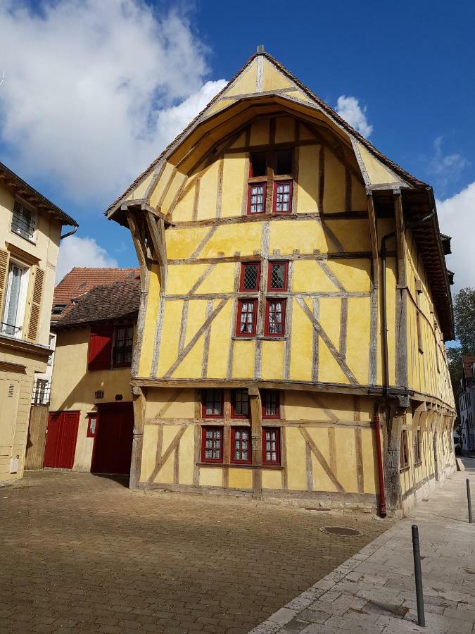 Appartement Du Vieux Troyes Dış mekan fotoğraf