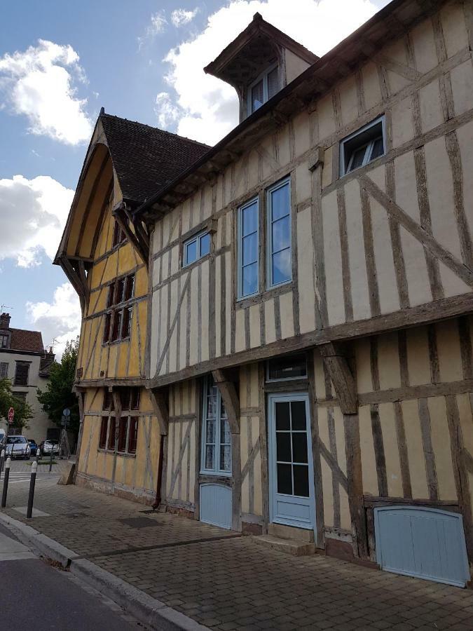 Appartement Du Vieux Troyes Dış mekan fotoğraf